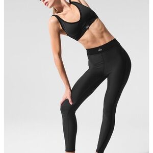Alo airlift high waist 7/8 line up leggings and sports bra